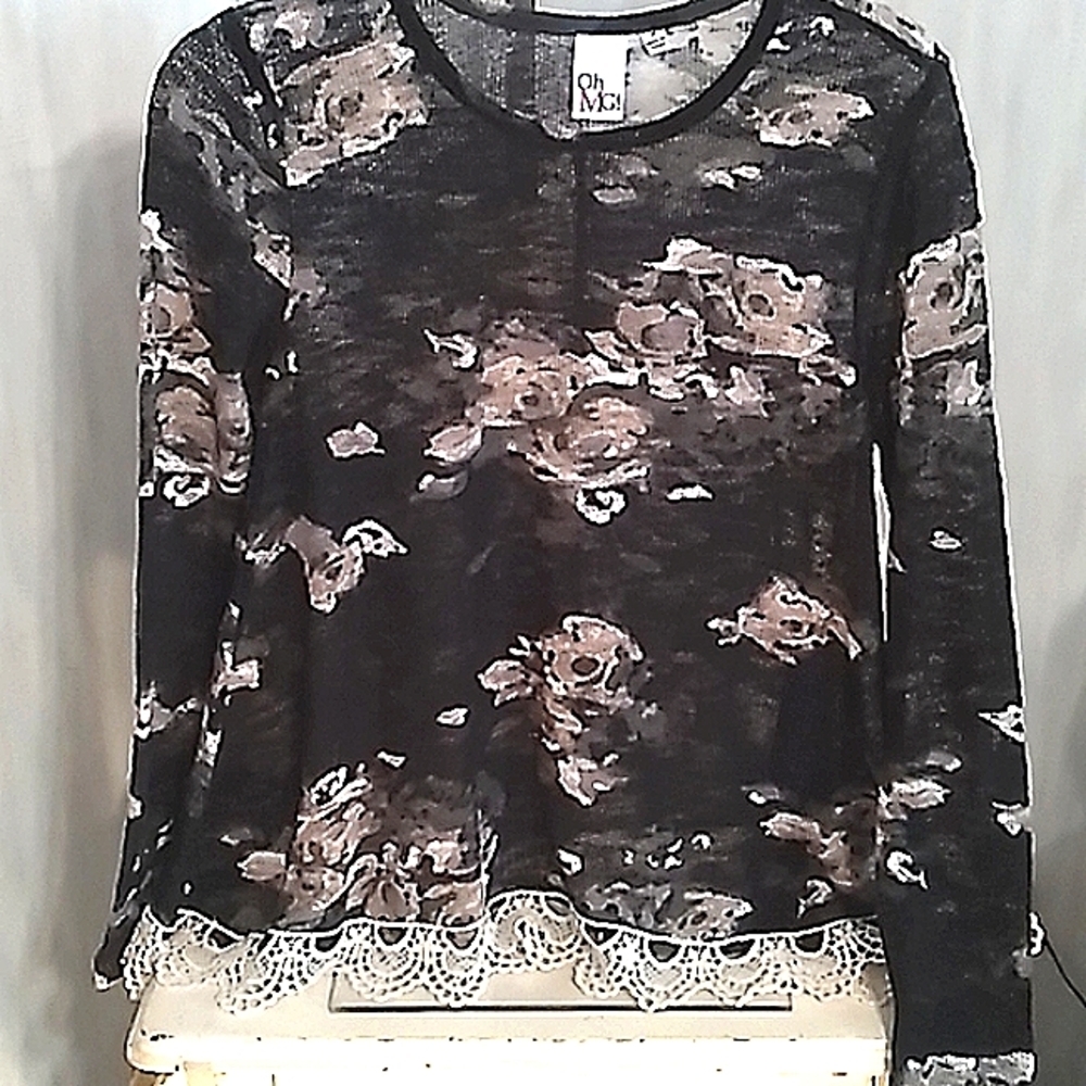 Oh MG Medium Long Sleeves Black with Tan Dark Green Print Pull Over Top